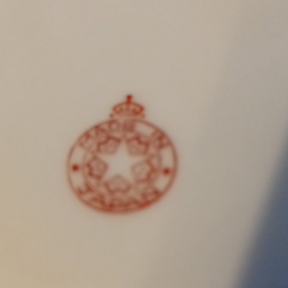 Vintage Hand Painted Porcelain Serving Bowl Gold Trim Made Japan - Picture 8 of 8